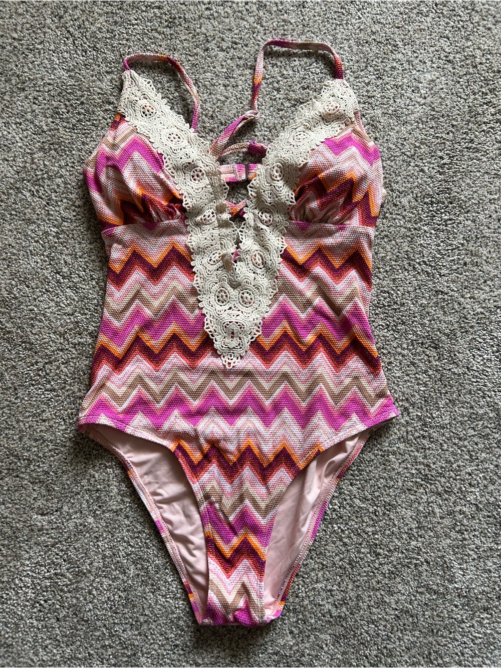 Cupshe Pink Chevron One-Piece Swimsuit with Crochet V-Neck